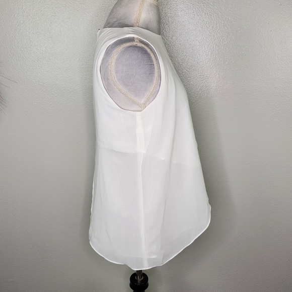 Jennifer Lopez White Chiffon Sleeveless Flounce Blouse Size Large - Picture 4 of 10